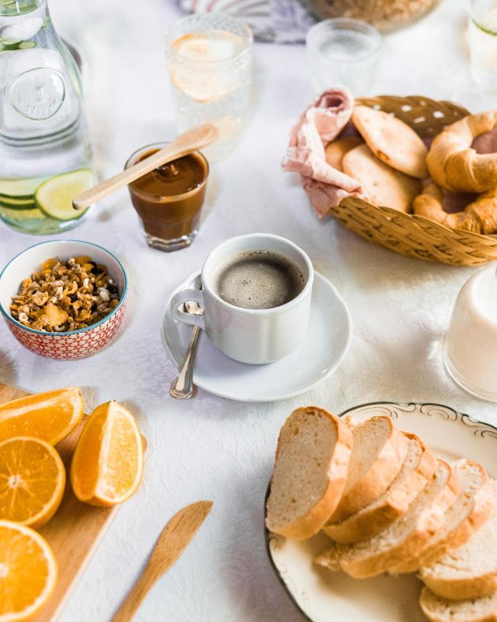 メンドーサ Casa Lila Bed & Breakfast エクステリア 写真